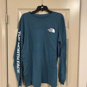 Men’s northface long sleeve tshirt.  Large